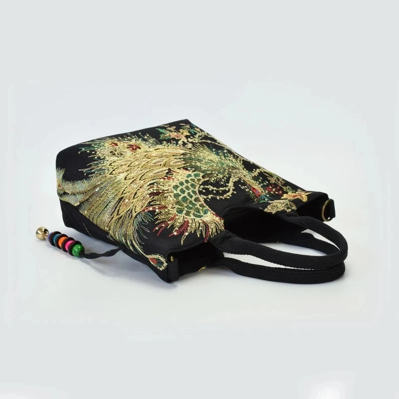 Borsa Shopper Ricamata con Paillettes e Pavone – Stile Boho Vintage