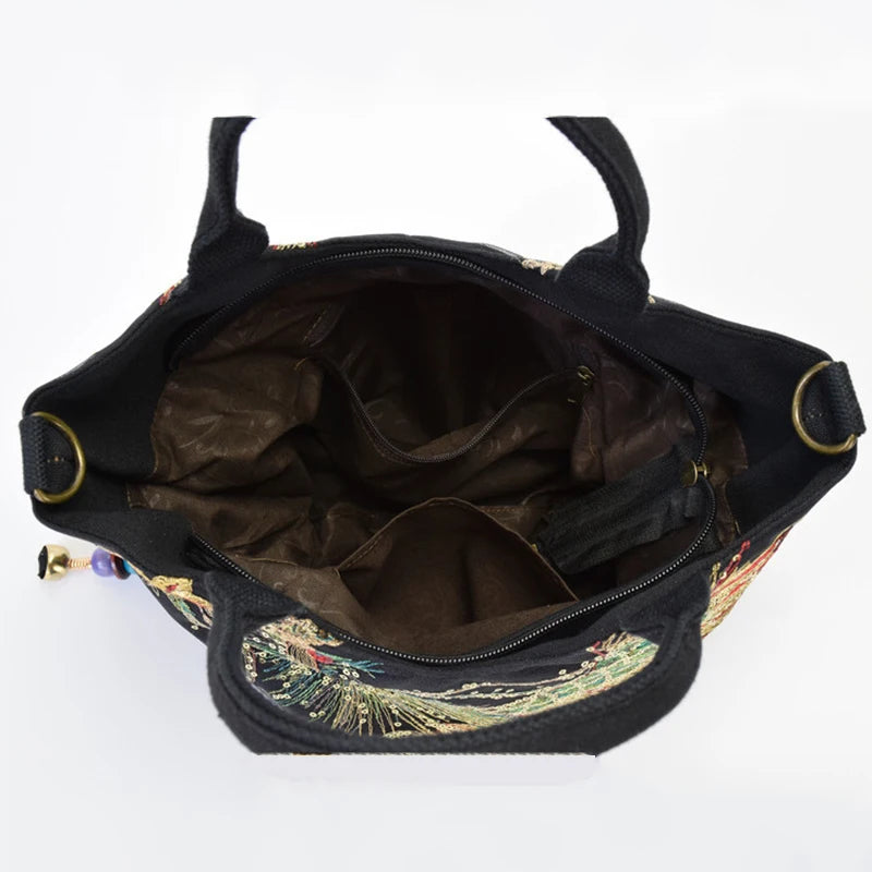 Borsa Shopper Ricamata con Paillettes e Pavone – Stile Boho Vintage