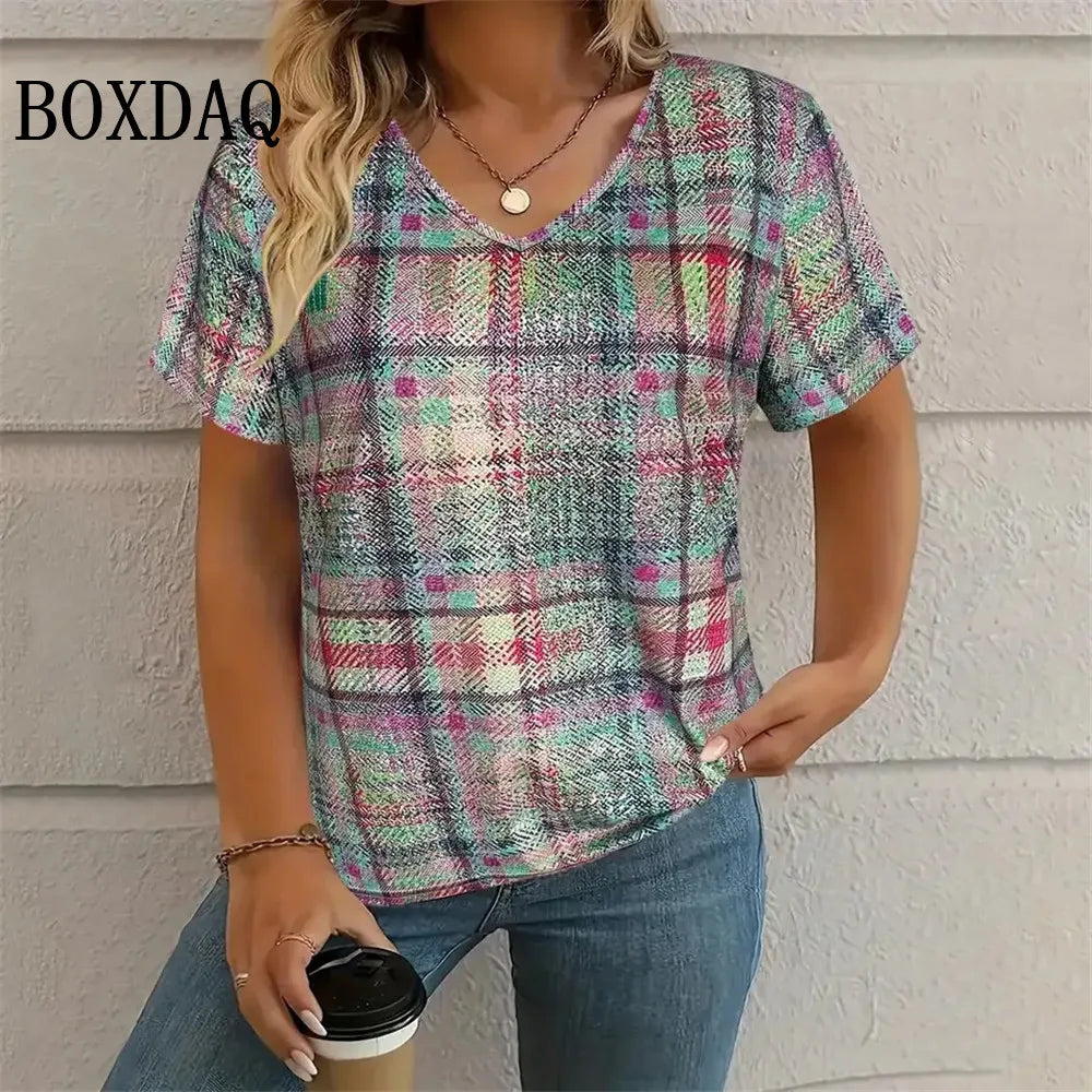 T-Shirt Donna Scollo a V, Manica Corta, Stampa Geometrica Vintage – Taglie Forti fino 8XL
