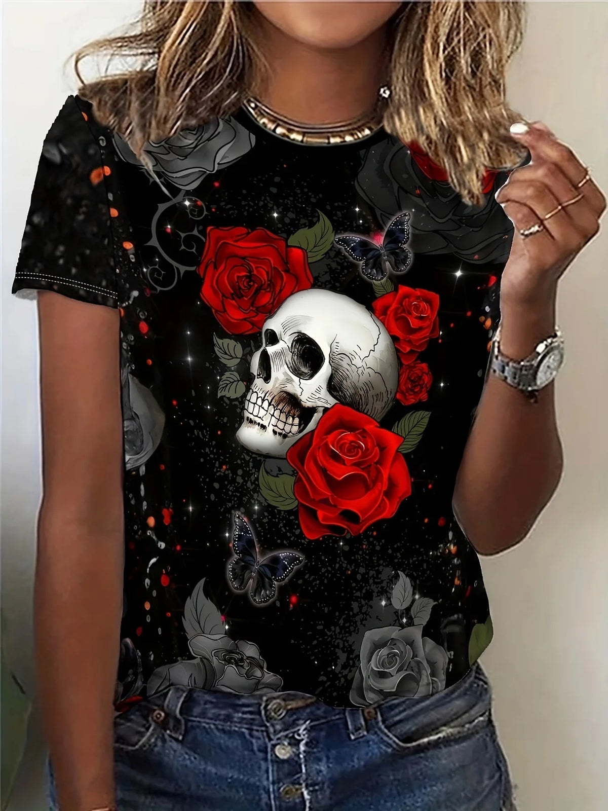 T-Shirt Donna Gothic con Stampa Teschio e Rose, Scollo Tondo, Manica Corta – Stile Dark Estivo